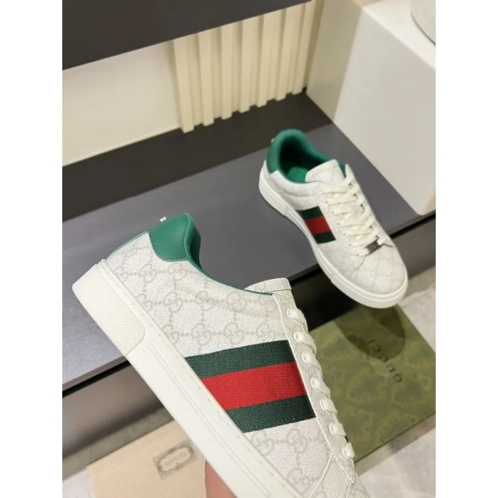 GUCCI グッチ 2025SS 根強い人気定番商品 メンズ用 カジュアルシューズ 商品画像 7