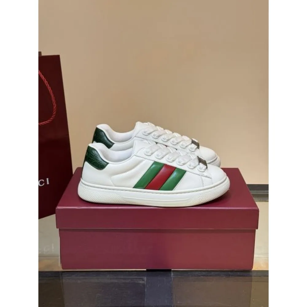 GUCCI グッチ 2025SS 存在感絶大スタイル メンズ用 カジュアルシューズ 商品画像 3