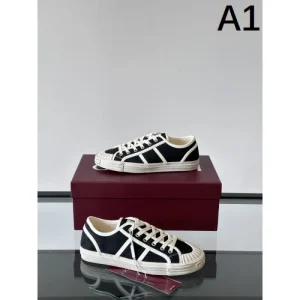 2025SS カジュアルシューズ GUCCI グッチ 人気アイテムお早めに 商品画像 1