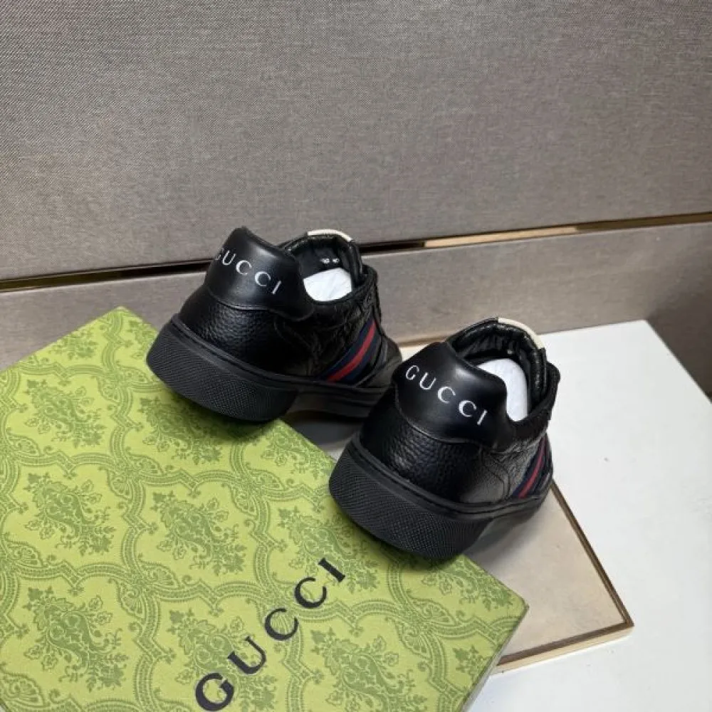 2025秋冬新作 GUCCI グッチ メンズ カジュアルシューズ 話題の新作が登場 商品画像 9