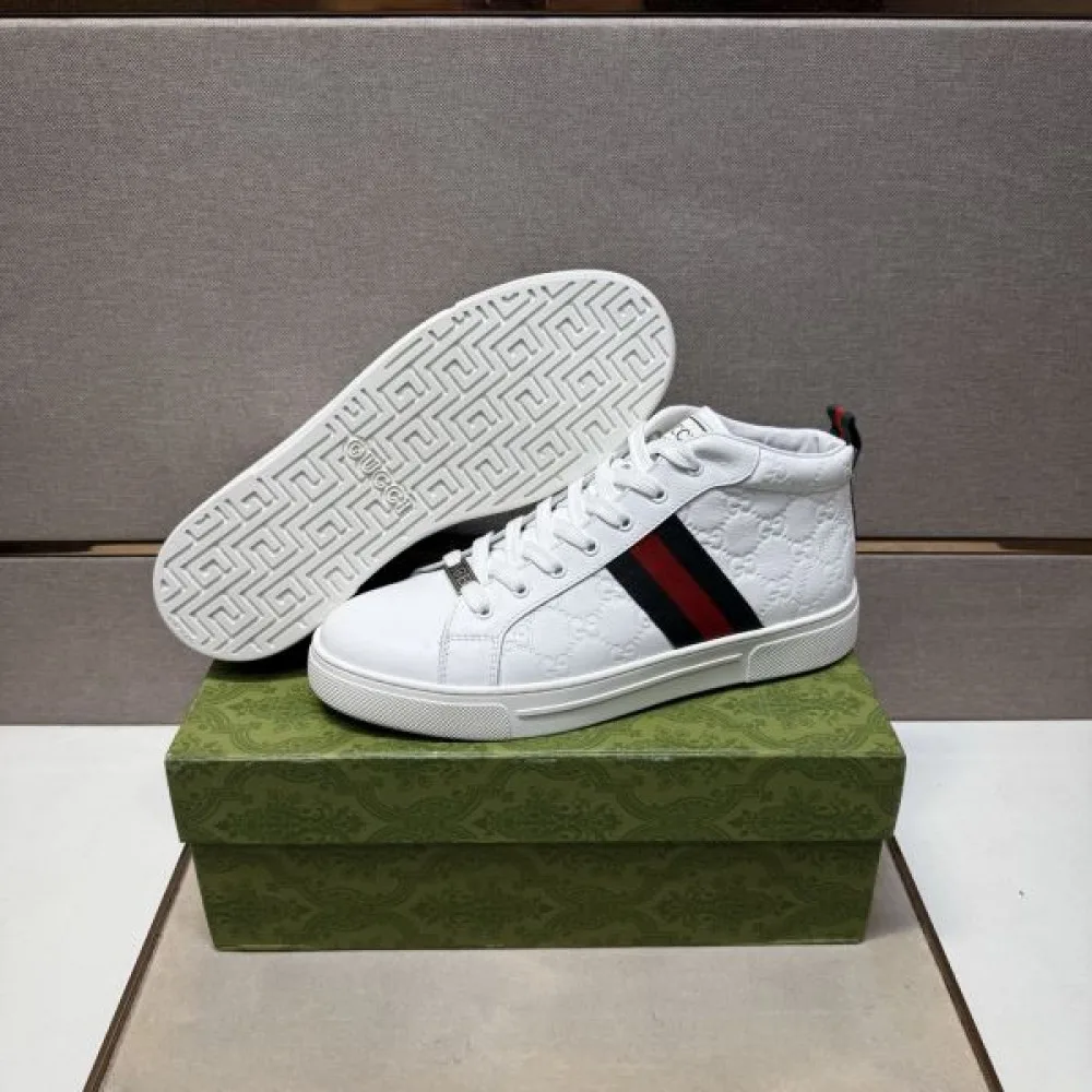 2025秋冬新作 GUCCI グッチ メンズ カジュアルシューズ 冬限定プレミアムコレクション 商品画像 8