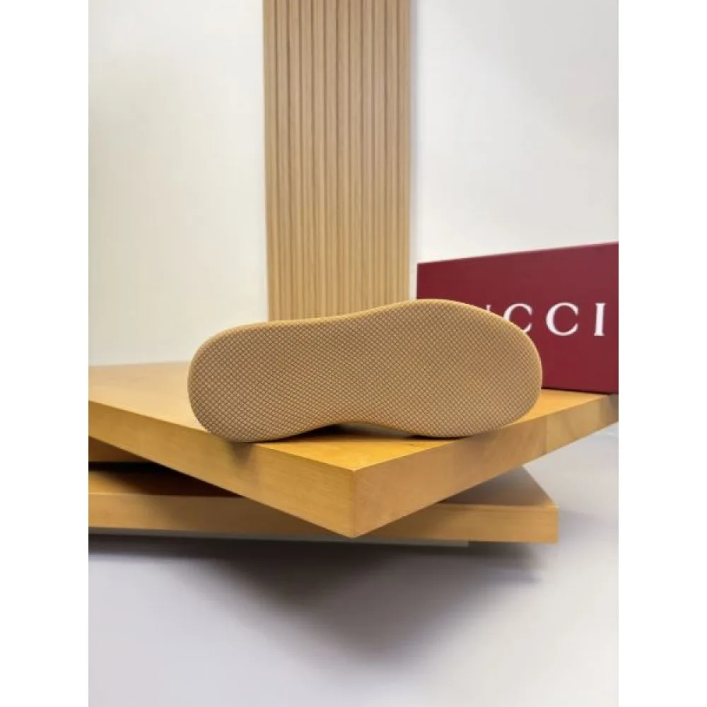 2025FW メンズ カジュアルシューズ GUCCI グッチ 秋冬新作!セレブ愛用の注目アイテム 商品画像 9