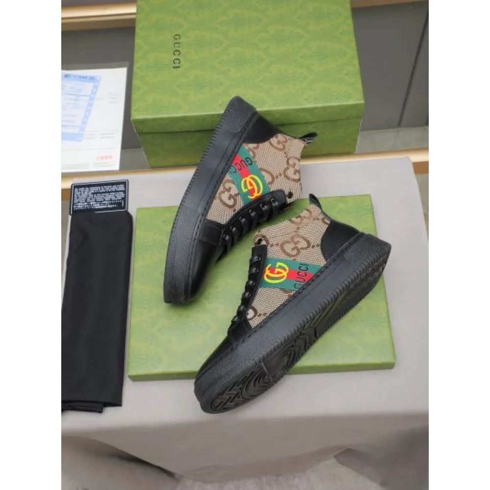 2025FW メンズ カジュアルシューズ GUCCI グッチ 最新の秋冬アイテムでおしゃれ度UP 商品画像 7