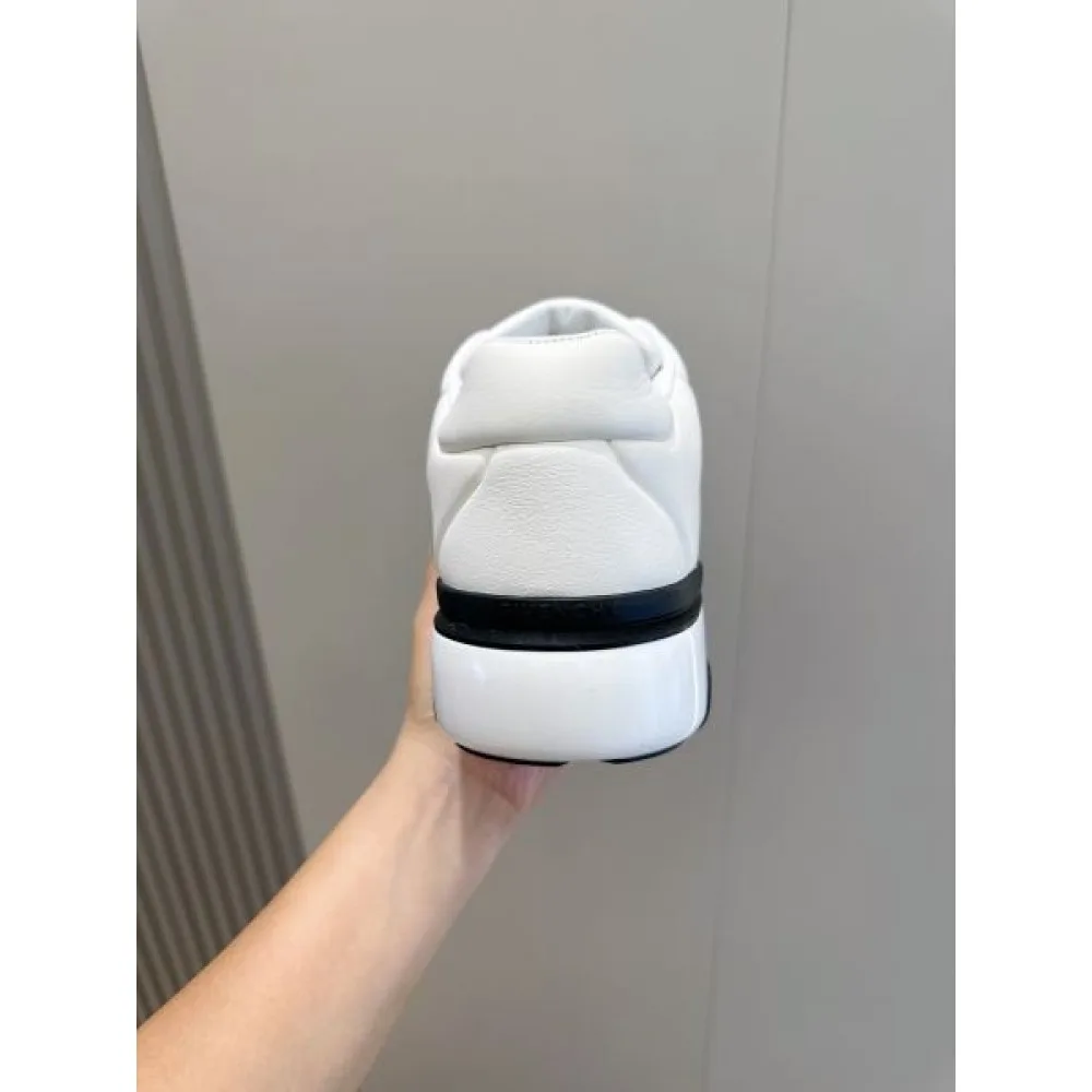 GIVENCHY ジバンシィ 2025SS 奇跡のセール特価! メンズ用 カジュアルシューズ 商品画像 7
