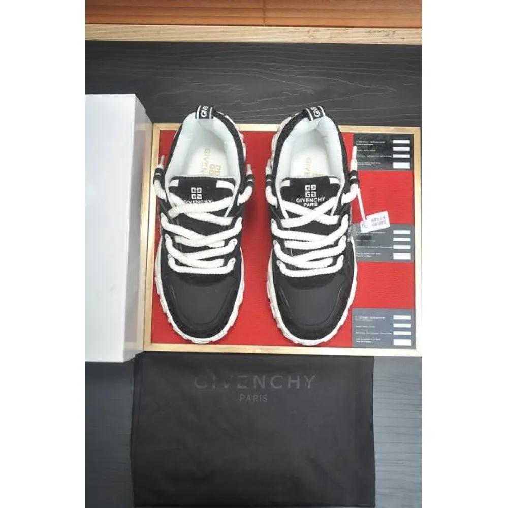 2025FW メンズ カジュアルシューズ GIVENCHY ジバンシィ 累積売上総額第1位の実力派 商品画像 5