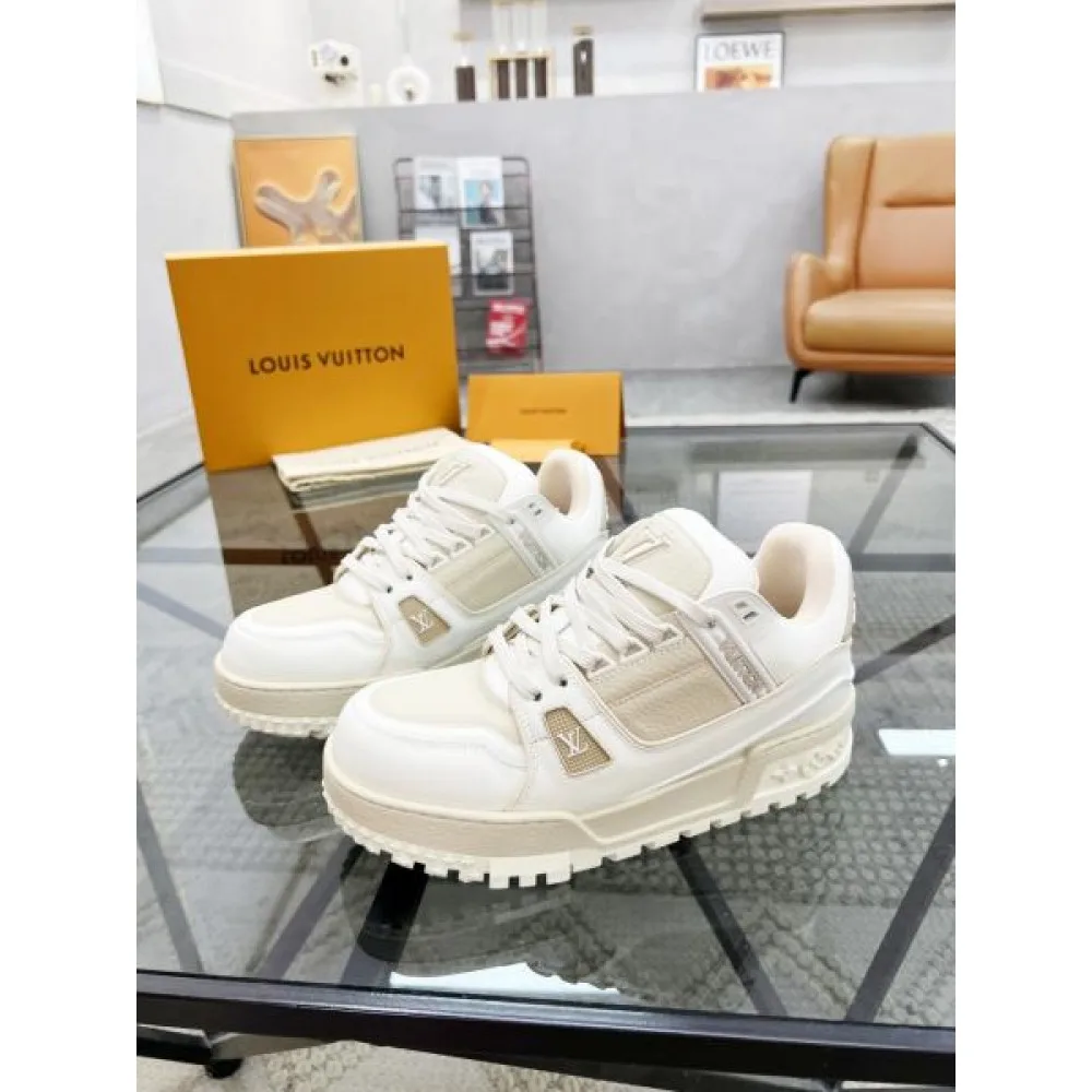 LOUIS VUITTON ルイヴィトン 2025SS 人気爆発 メンズ用 カジュアルシューズ 商品画像 1