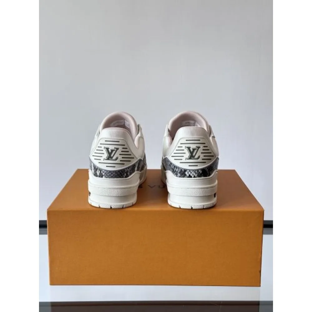 LOUIS VUITTON ルイヴィトン 2025SS 注目No.1 メンズ用 カジュアルシューズ 商品画像 8