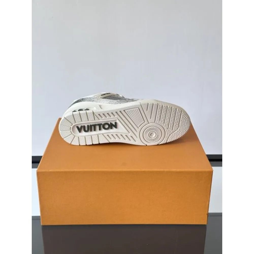 LOUIS VUITTON ルイヴィトン 2025SS 注目No.1 メンズ用 カジュアルシューズ 商品画像 9