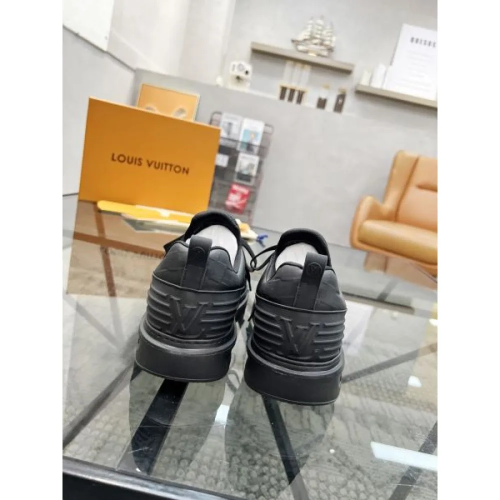 LOUIS VUITTON ルイヴィトン 2025SS 海外限定新作 メンズ用 カジュアルシューズ 商品画像 8