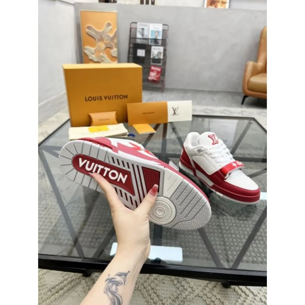 LOUIS VUITTON ルイヴィトン 2025SS 流行の最前線 メンズ用 カジュアルシューズ 商品画像 10