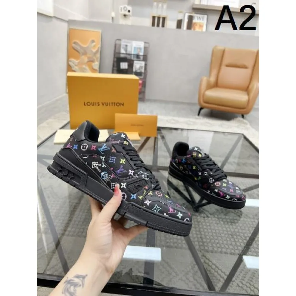 LOUIS VUITTON ルイヴィトン 2025SS 人気いっぱい メンズ用 カジュアルシューズ 商品画像 2