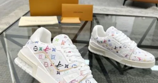 LOUIS VUITTON ルイヴィトン 2025SS 人気いっぱい メンズ用 カジュアルシューズ 商品画像 11