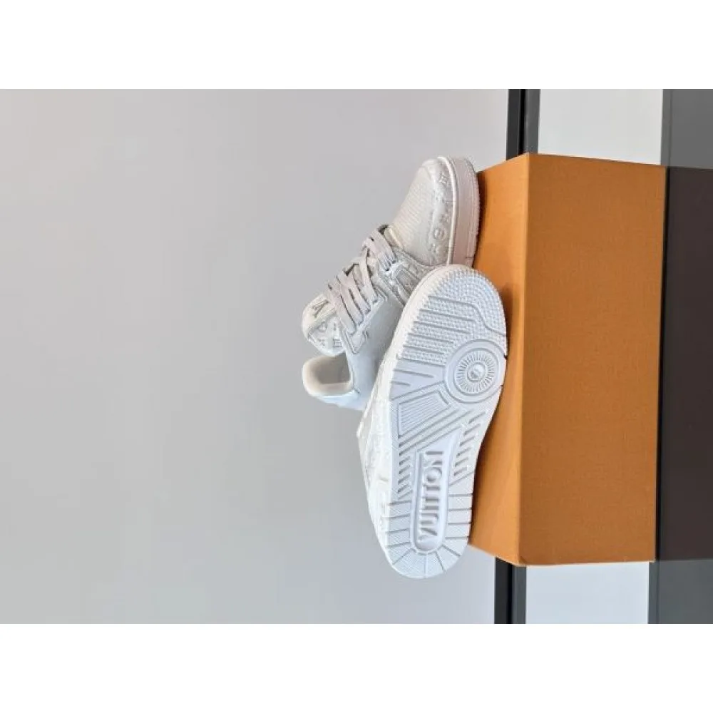 LOUIS VUITTON ルイヴィトン 2025SS 最旬アイテム メンズ用 カジュアルシューズ 商品画像 9