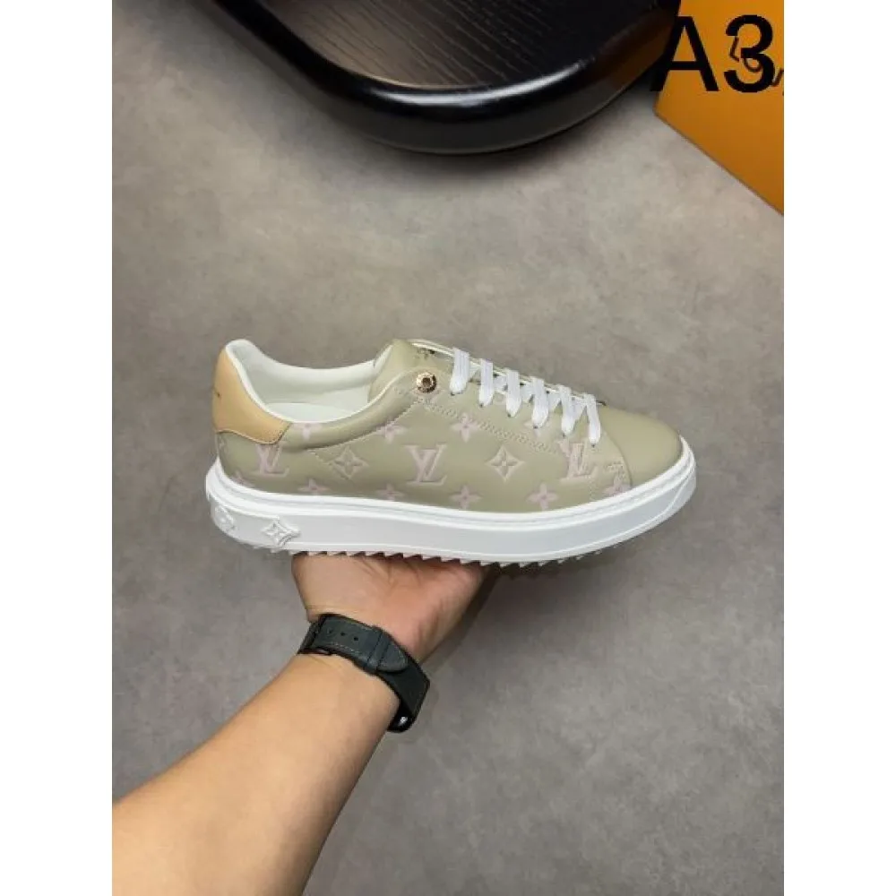 LOUIS VUITTON ルイヴィトン 2025SS 限定デザイン メンズ用 カジュアルシューズ 商品画像 3