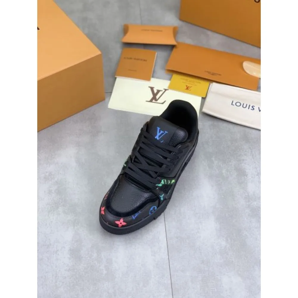 LOUIS VUITTON ルイヴィトン 2025SS 超人気最新作 メンズ用 カジュアルシューズ 商品画像 4