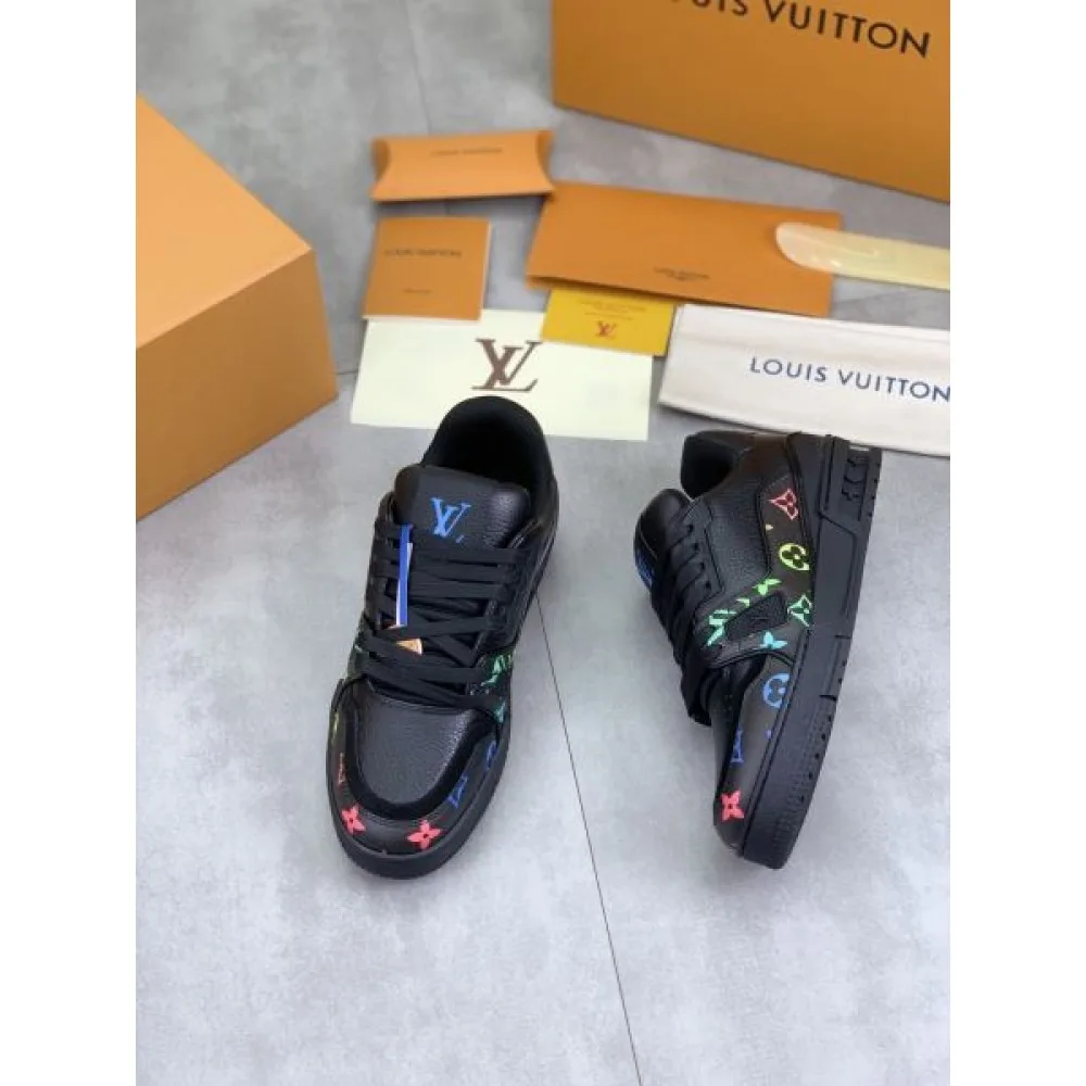 LOUIS VUITTON ルイヴィトン 2025SS 超人気最新作 メンズ用 カジュアルシューズ 商品画像 5