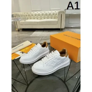 LOUIS VUITTON ルイヴィトン 2025SS トレンド商品 メンズ用 カジュアルシューズ 商品画像 1