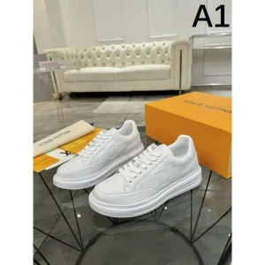 LOUIS VUITTON ルイヴィトン 2025SS 話題が沸騰中 メンズ用 カジュアルシューズ 商品画像 1