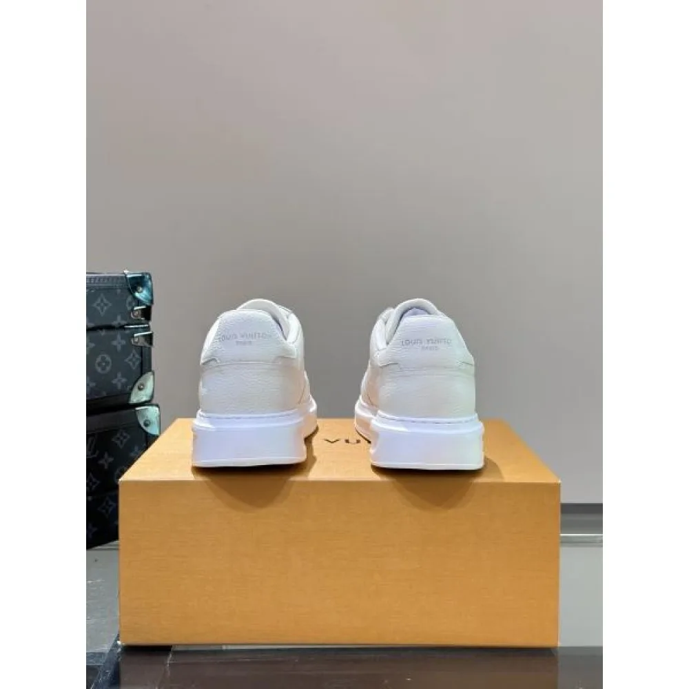 LOUIS VUITTON ルイヴィトン 2025SS 抜群な新鮮度 メンズ用 カジュアルシューズ 商品画像 8