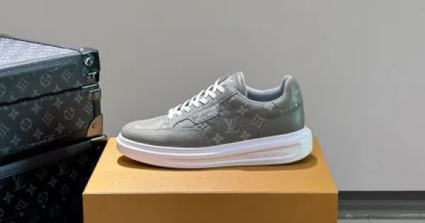 LOUIS VUITTON ルイヴィトン 2025SS 抜群な新鮮度 メンズ用 カジュアルシューズ 商品画像 11