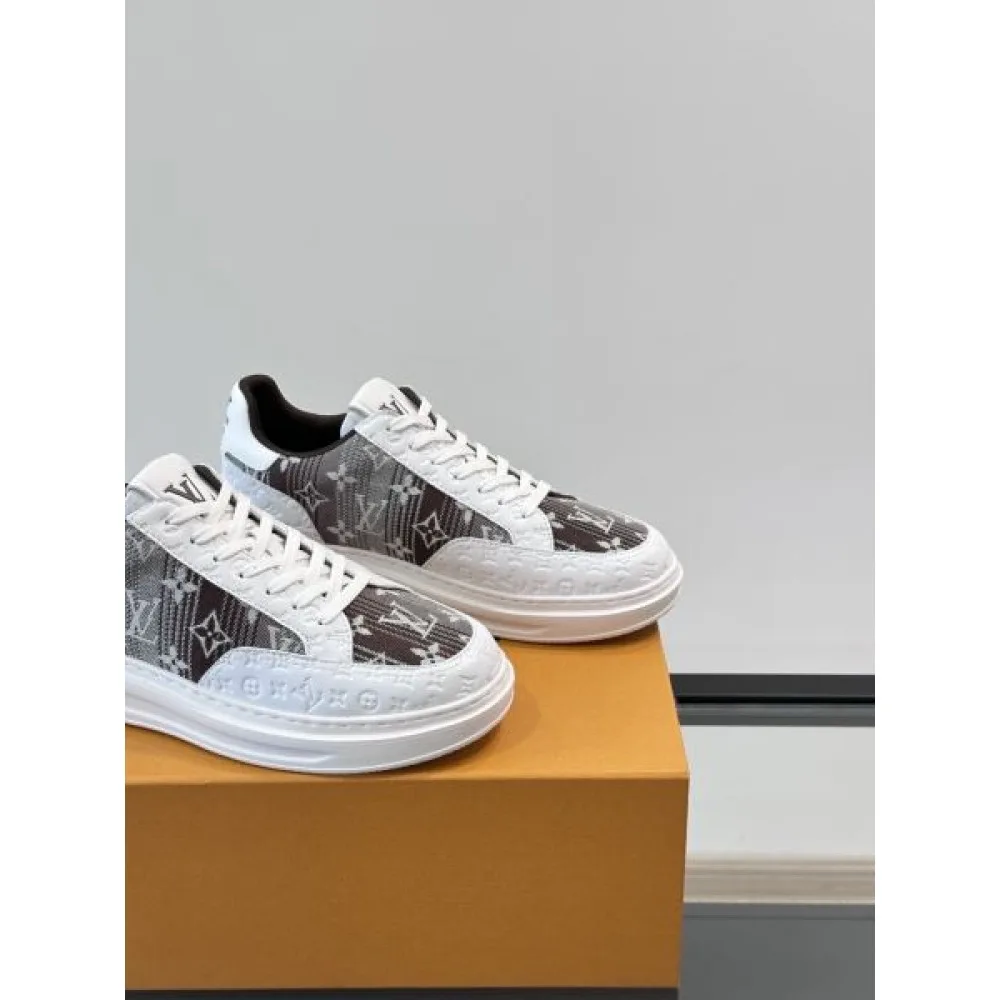 LOUIS VUITTON ルイヴィトン 2025SS 抜群な通気性 メンズ用 カジュアルシューズ 商品画像 8