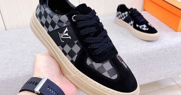 2025FW メンズ カジュアルシューズ LOUIS VUITTON ルイヴィトン 海外限定モデル新作登場 商品画像 11