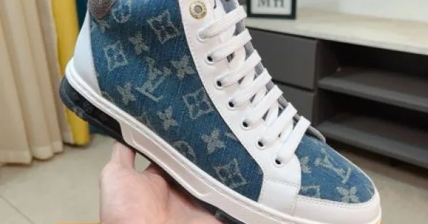 2025FW メンズ カジュアルシューズ LOUIS VUITTON ルイヴィトン 冬の軽やかなコーデにぴったり 商品画像 11