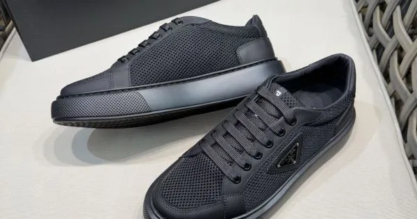 PRADA プラダ 2025SS 人カジュアルスタイル メンズ用 カジュアルシューズ 商品画像 12