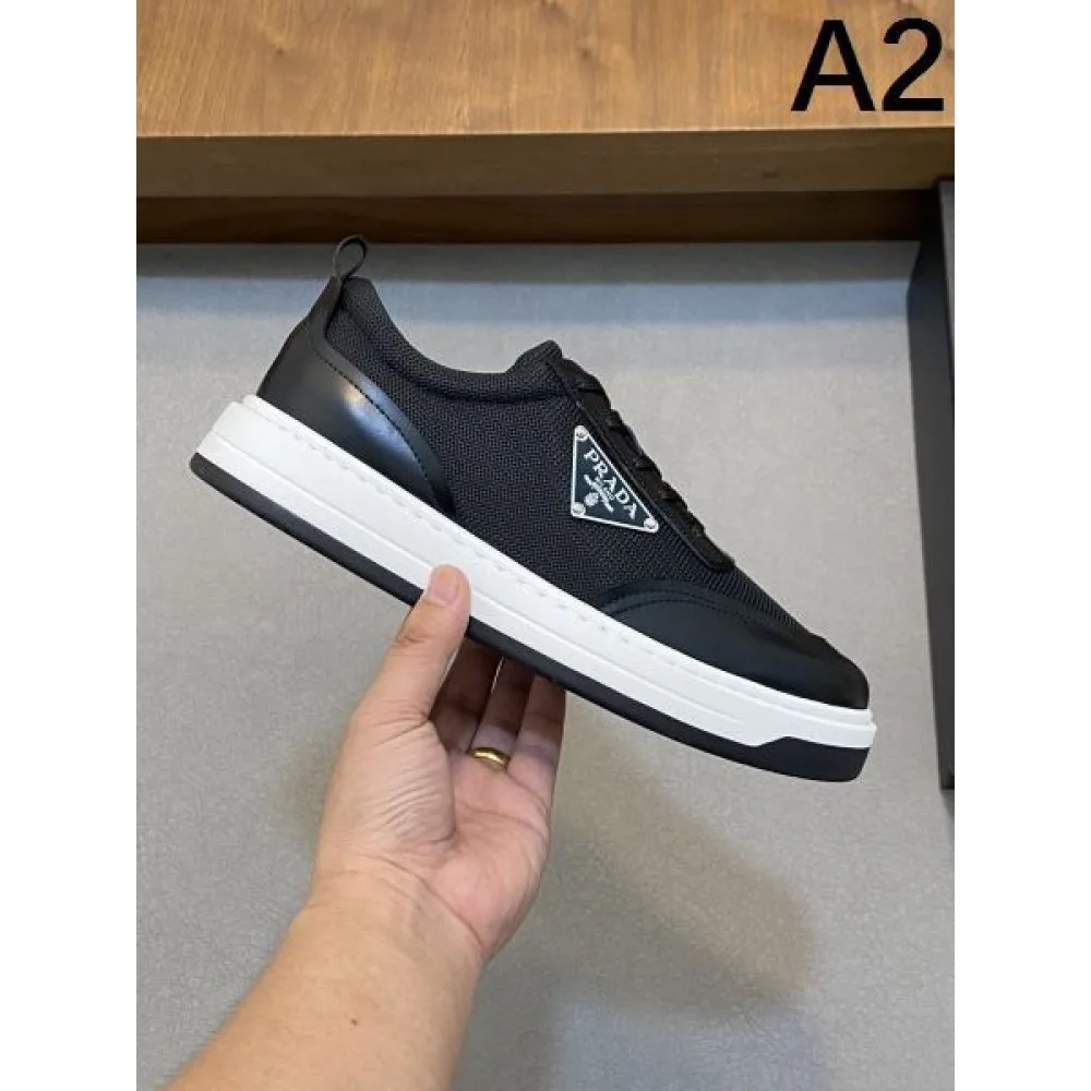 PRADA プラダ 2025SS 海外よりお届け限定品 メンズ用 カジュアルシューズ 商品画像 2
