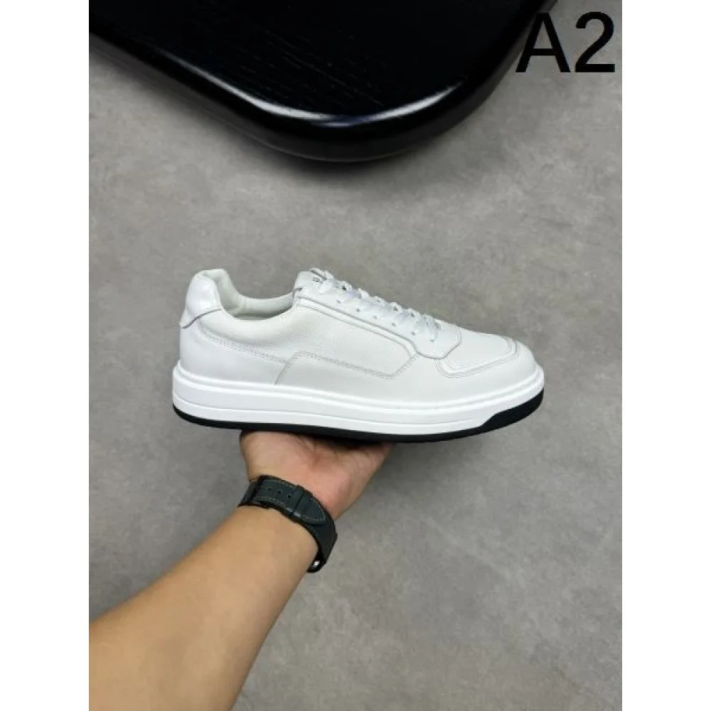 PRADA プラダ 2025SS 国内発セール完売間近 メンズ用 カジュアルシューズ 商品画像 2