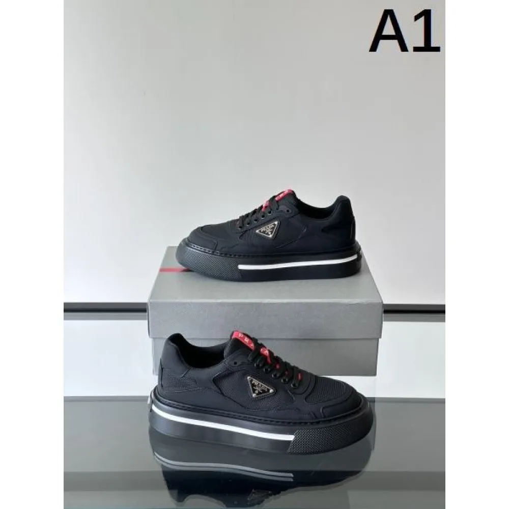 PRADA プラダ 2025SS ファッションブランド メンズ用 カジュアルシューズ 商品画像 1