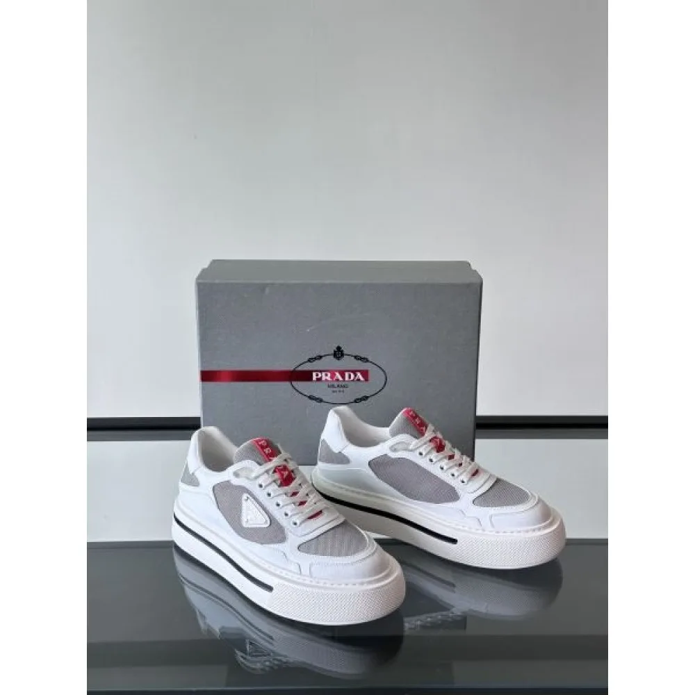 PRADA プラダ 2025SS ファッションブランド メンズ用 カジュアルシューズ 商品画像 5