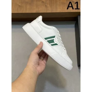 PRADA プラダ 2025SS 春夏新作コレクション メンズ用 カジュアルシューズ 商品画像 1