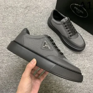 PRADA プラダ 2025SS 超カッコイイ春夏新作 メンズ用 カジュアルシューズ 商品画像 1