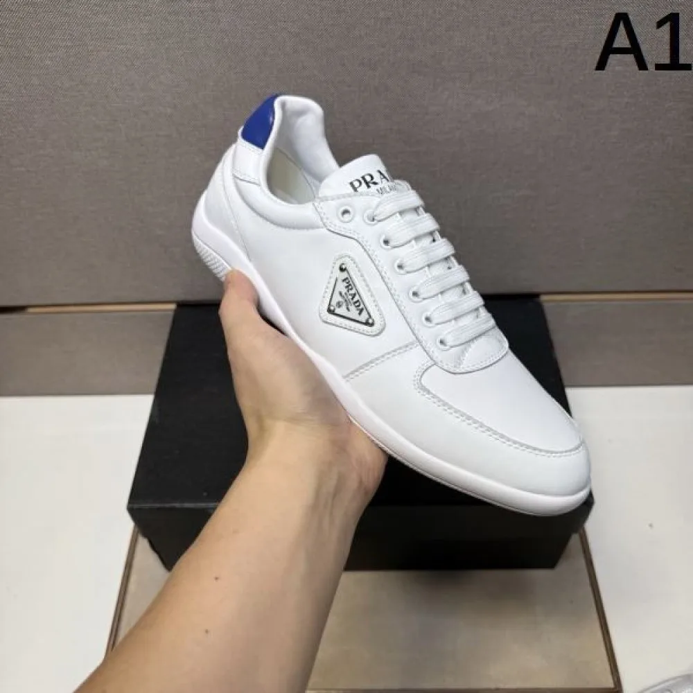 2025秋冬新作 PRADA プラダ メンズ カジュアルシューズ 定番モデルを求める方に最適 商品画像 1