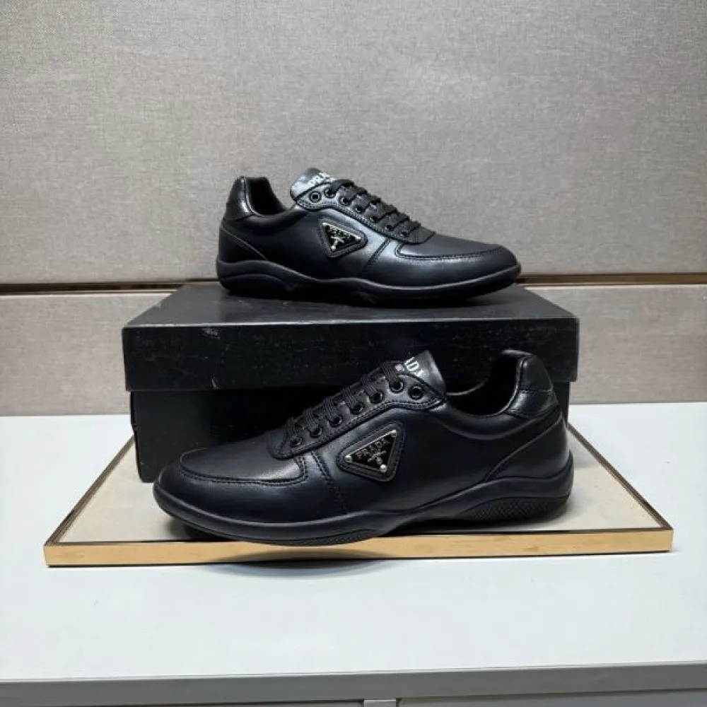 2025秋冬新作 PRADA プラダ メンズ カジュアルシューズ 定番モデルを求める方に最適 商品画像 5