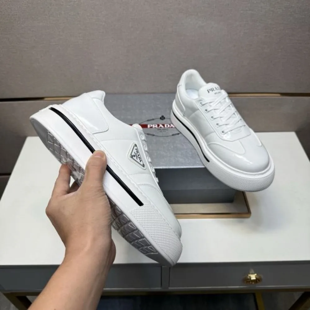 2025秋冬新作 PRADA プラダ メンズ カジュアルシューズ 新作完売続出の人気商品 商品画像 7