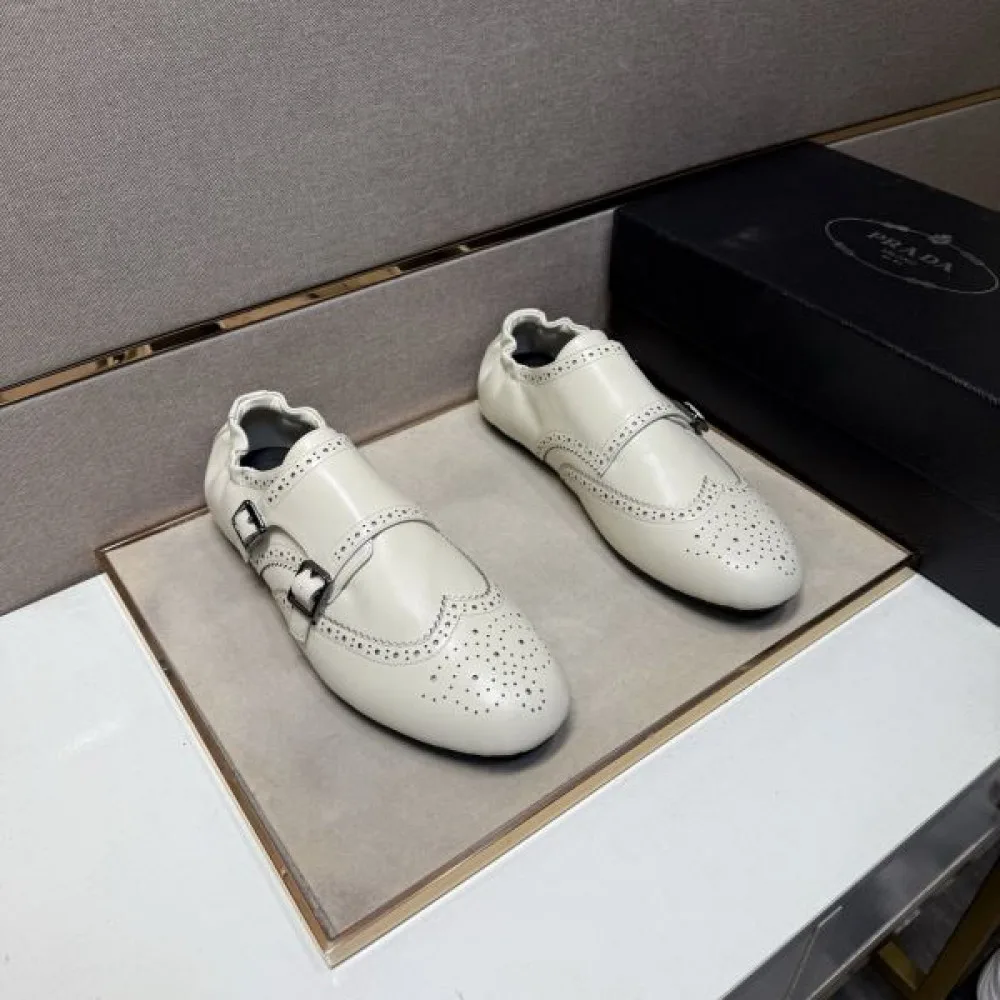 2025FW メンズ カジュアルシューズ PRADA プラダ 冬気分を盛り上げる一足が登場 商品画像 4