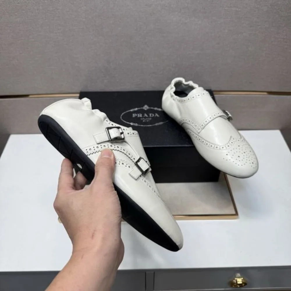 2025FW メンズ カジュアルシューズ PRADA プラダ 冬気分を盛り上げる一足が登場 商品画像 7