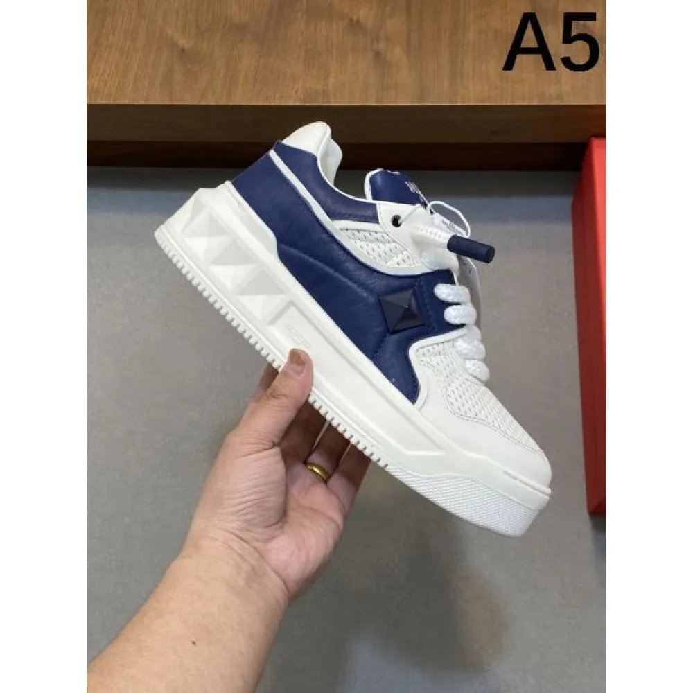 VALENTINO ヴァレンティノ 2025SS 今だけSALE メンズ用 カジュアルシューズ 商品画像 5