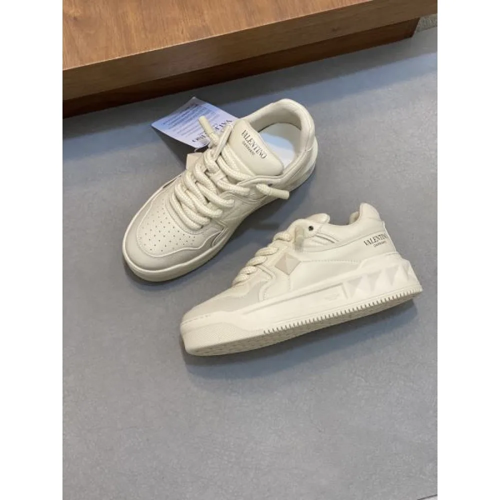 VALENTINO ヴァレンティノ 2025SS 爆発的人気 メンズ用 カジュアルシューズ 商品画像 7