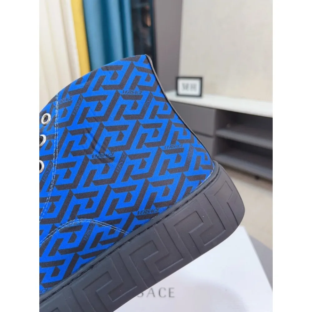 2025SS カジュアルシューズ VERSACE ヴェルサーチェ 大人っぽく見せる上品な一足 商品画像 7