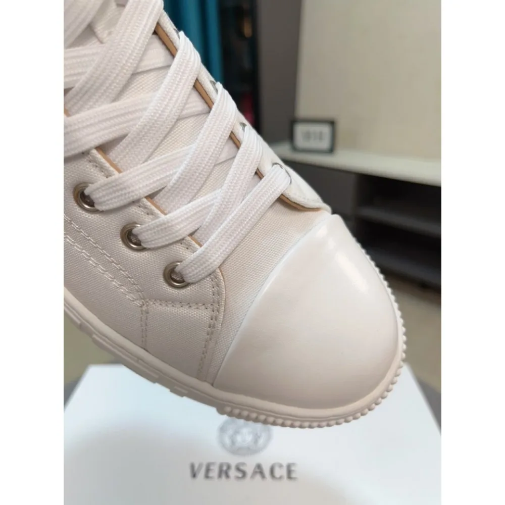 2025SS カジュアルシューズ VERSACE ヴェルサーチェ 取り入れやすい洗練カジュアル 商品画像 6