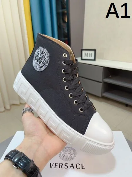 2025SS カジュアルシューズ VERSACE ヴェルサーチェ 取り入れやすい洗練カジュアル 商品画像 10