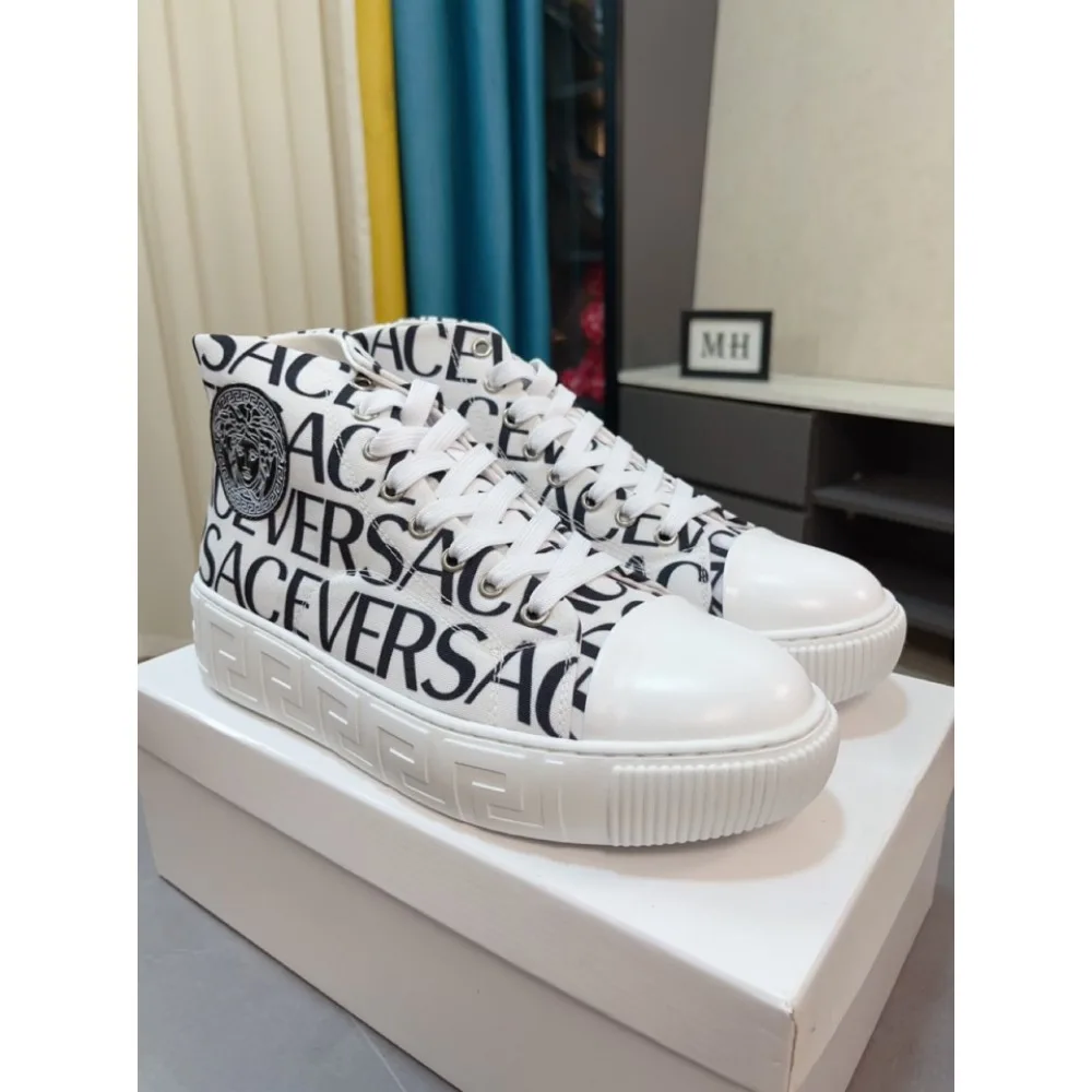 2025SS カジュアルシューズ VERSACE ヴェルサーチェ 少量入荷!限定モデル必見 商品画像 4