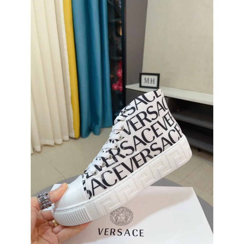 2025SS カジュアルシューズ VERSACE ヴェルサーチェ 少量入荷!限定モデル必見 商品画像 5
