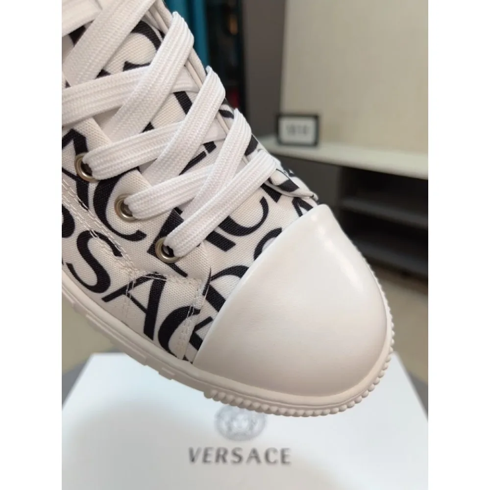 2025SS カジュアルシューズ VERSACE ヴェルサーチェ 少量入荷!限定モデル必見 商品画像 6