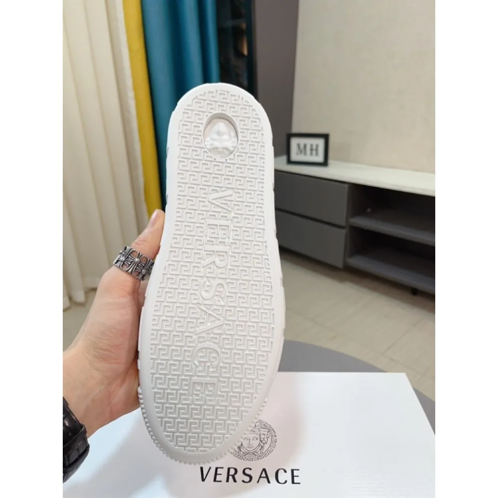2025SS カジュアルシューズ VERSACE ヴェルサーチェ 少量入荷!限定モデル必見 商品画像 8