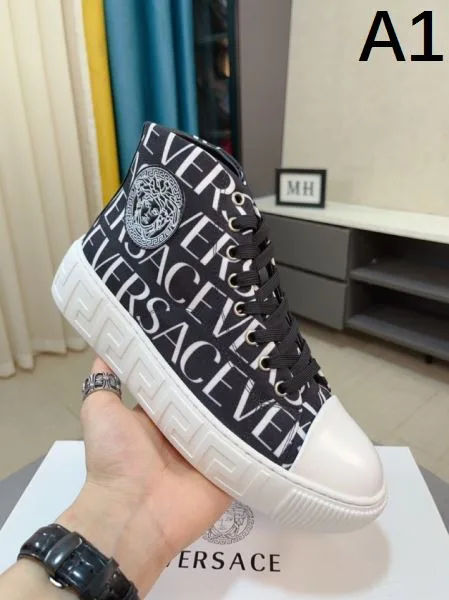 2025SS カジュアルシューズ VERSACE ヴェルサーチェ 少量入荷!限定モデル必見 商品画像 10
