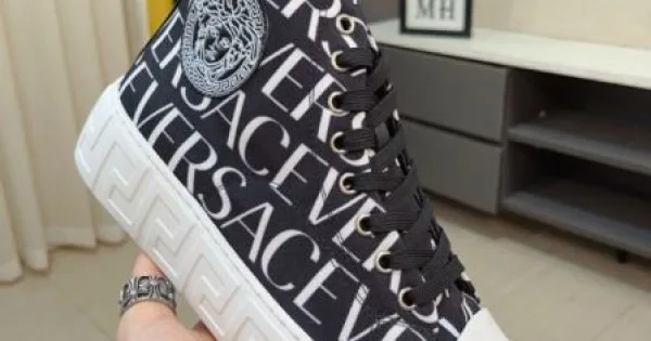 2025SS カジュアルシューズ VERSACE ヴェルサーチェ 少量入荷!限定モデル必見 商品画像 11